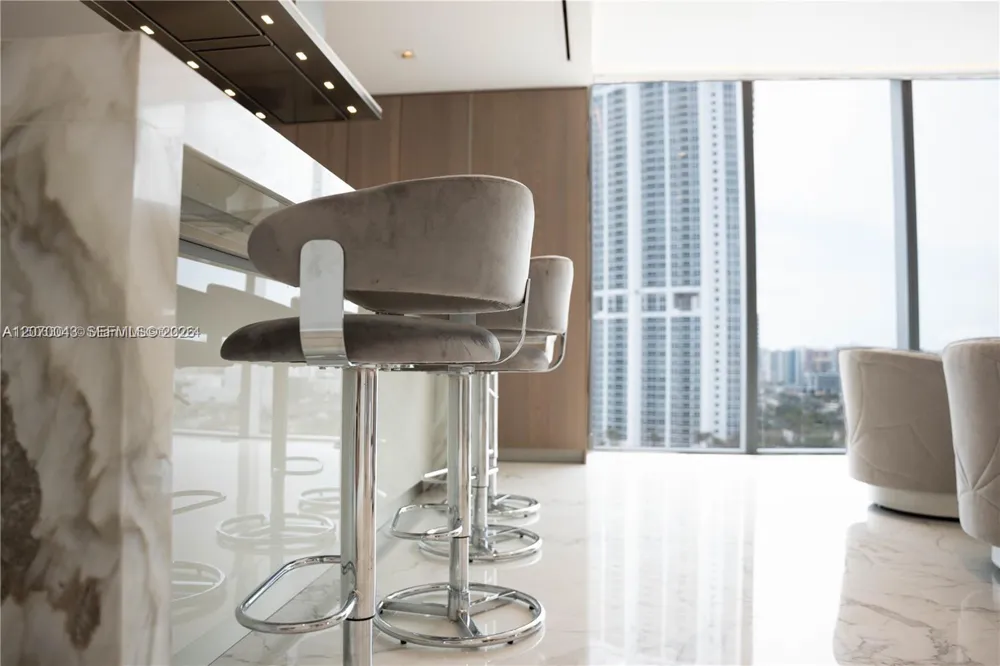 18501 Collins Ave #1104 Sunny Isles Beach, FL 33160