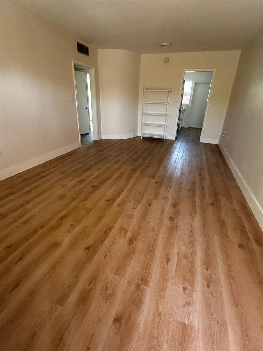 3591 SW 10TH STREET #12B Miami, FL 33135