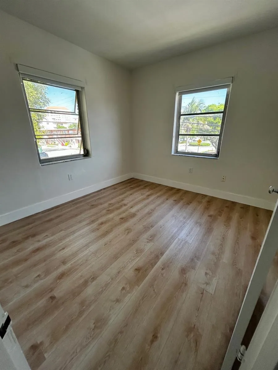 3591 SW 10TH STREET #12B Miami, FL 33135