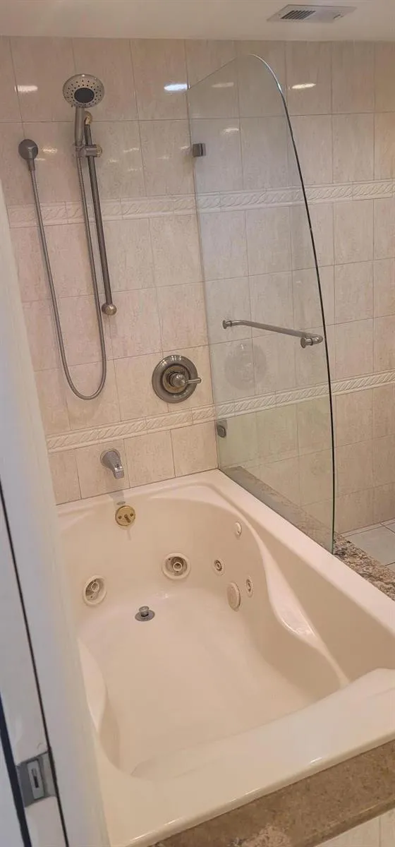 2424 FEDERAL Highway #309 Boynton Beach, FL 33435