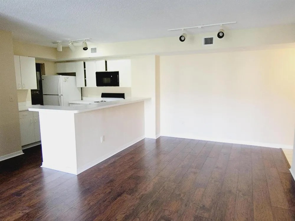 2640 S University Drive #222 Davie, FL 33328