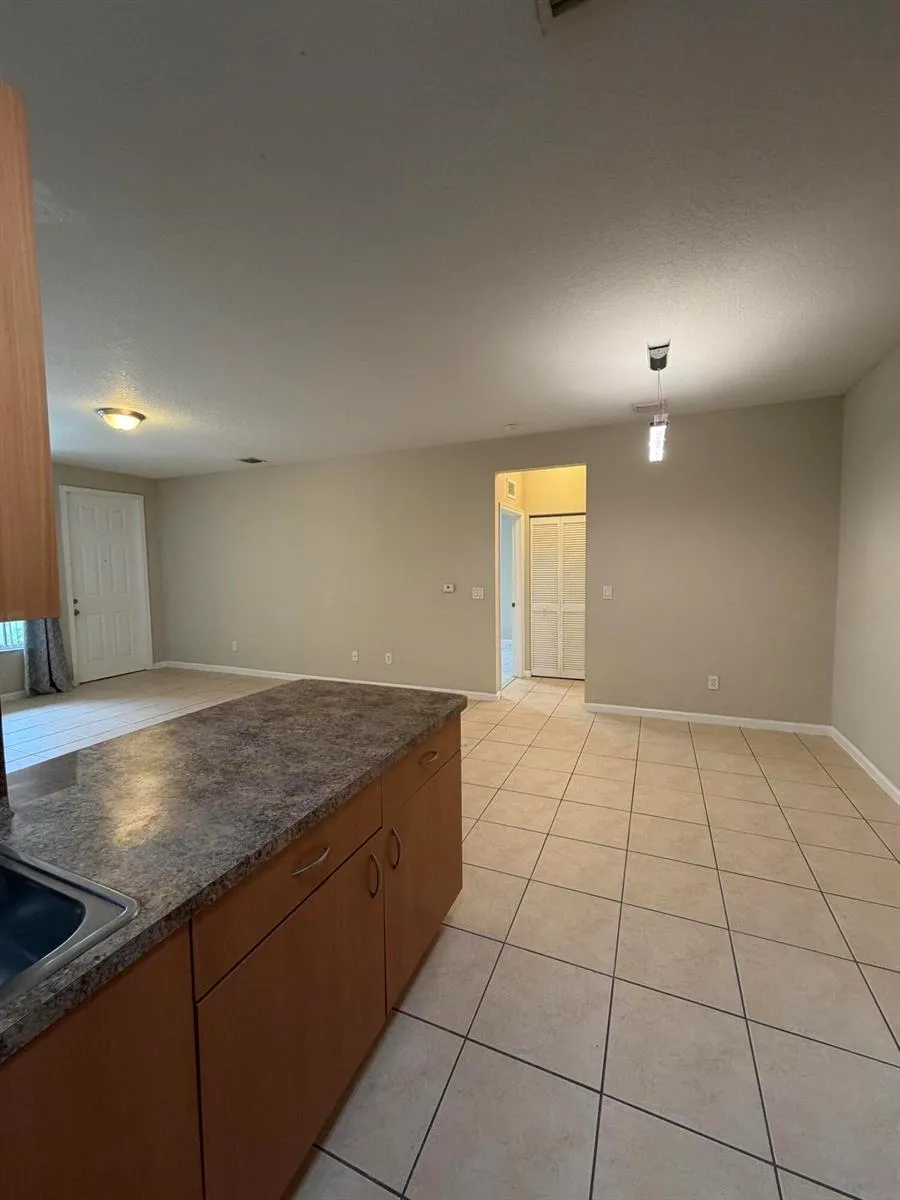 3553 Forest Hill Boulevard #45 Palm Springs, FL 33406