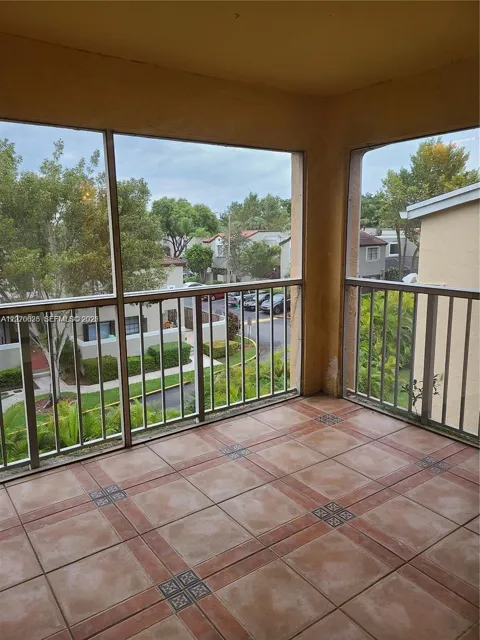 15325 SW 106th Ter #606