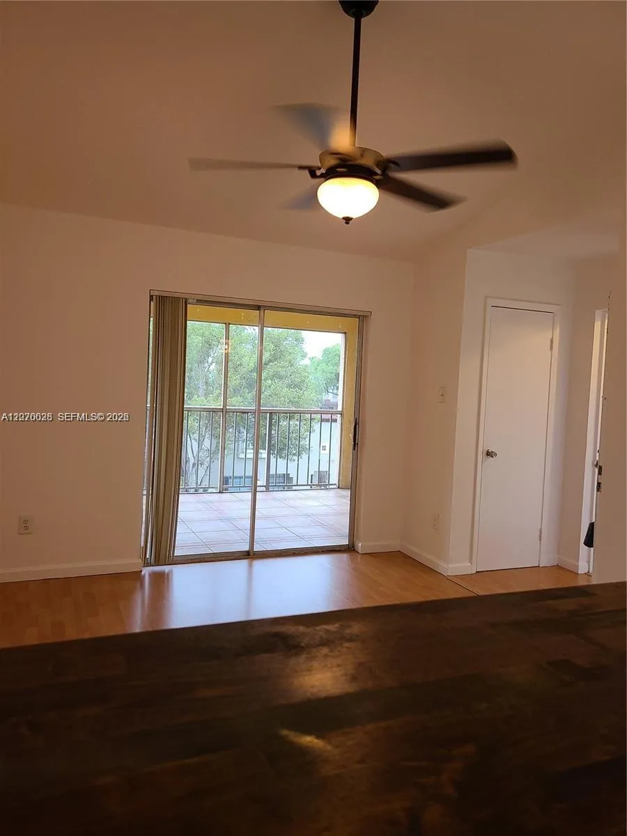 15325 SW 106th Ter #606 Miami, FL 33196