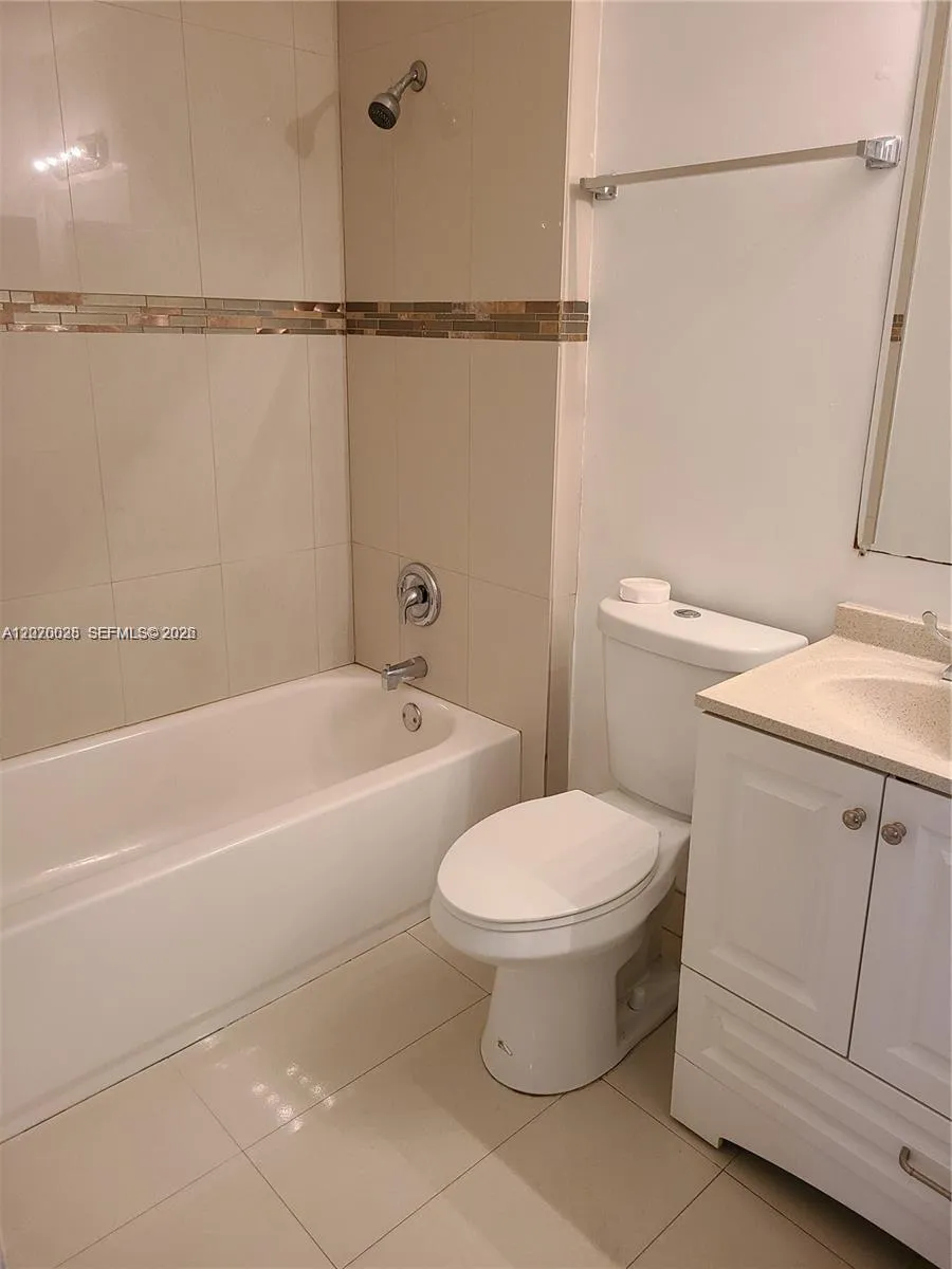 15325 SW 106th Ter #606 Miami, FL 33196