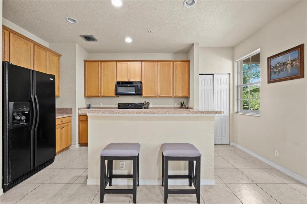 335 E Thatch Palm Circle #104 Jupiter, FL 33458