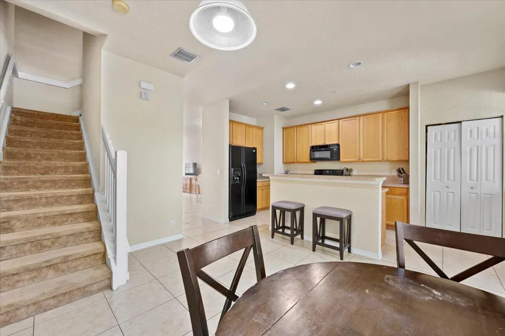 335 E Thatch Palm Circle #104 Jupiter, FL 33458