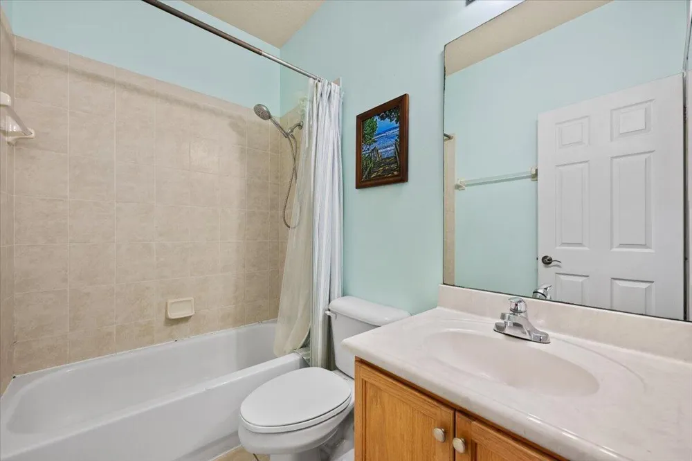 335 E Thatch Palm Circle #104 Jupiter, FL 33458