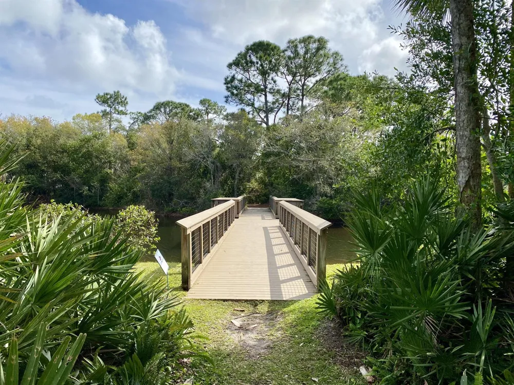 335 E Thatch Palm Circle #104 Jupiter, FL 33458