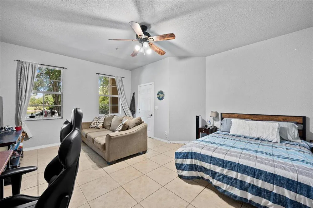 335 E Thatch Palm Circle #104 Jupiter, FL 33458