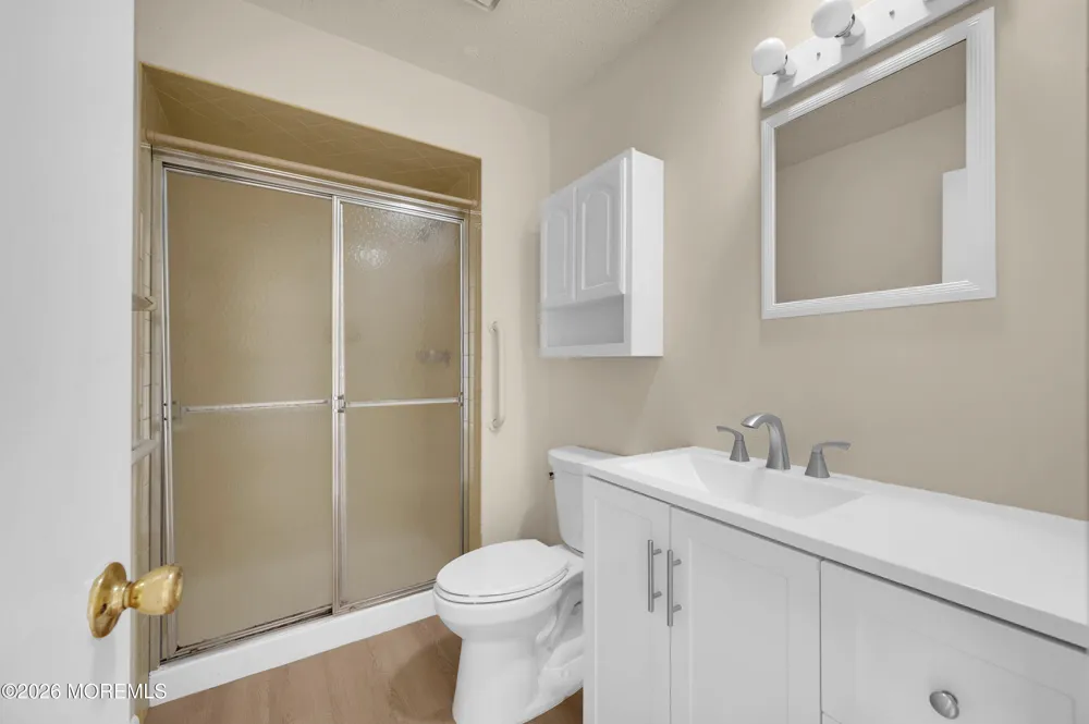17 Seaview Avenue Brick, NJ 08723