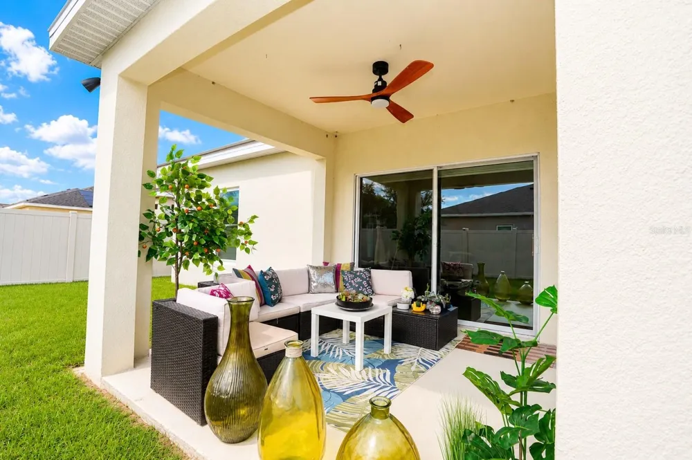 9385 LA SALLE STREET Groveland, FL 34736