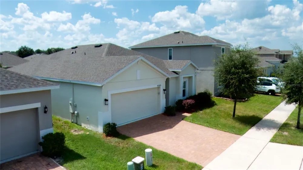 9385 LA SALLE STREET Groveland, FL 34736