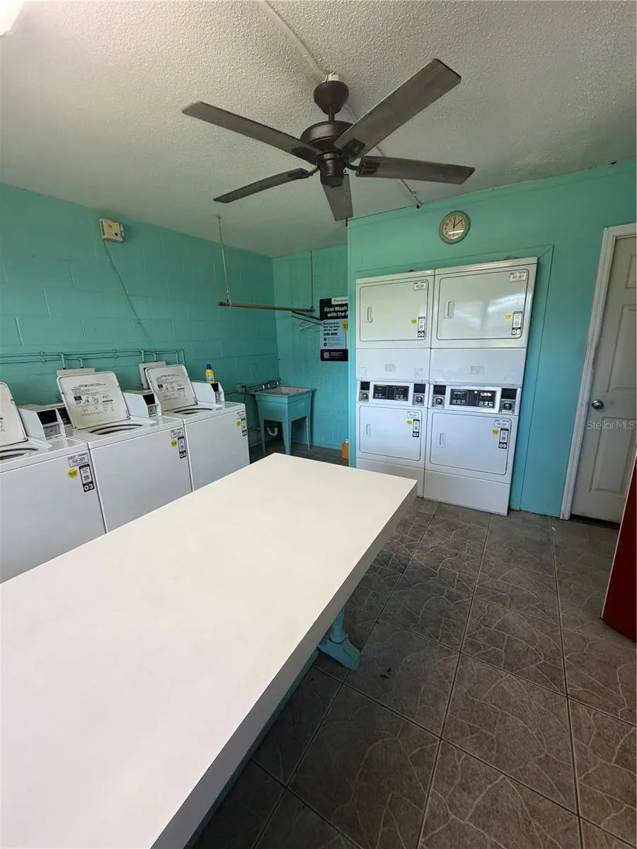 4328 EDGEWATER DRIVE #E104 Orlando, FL 32804