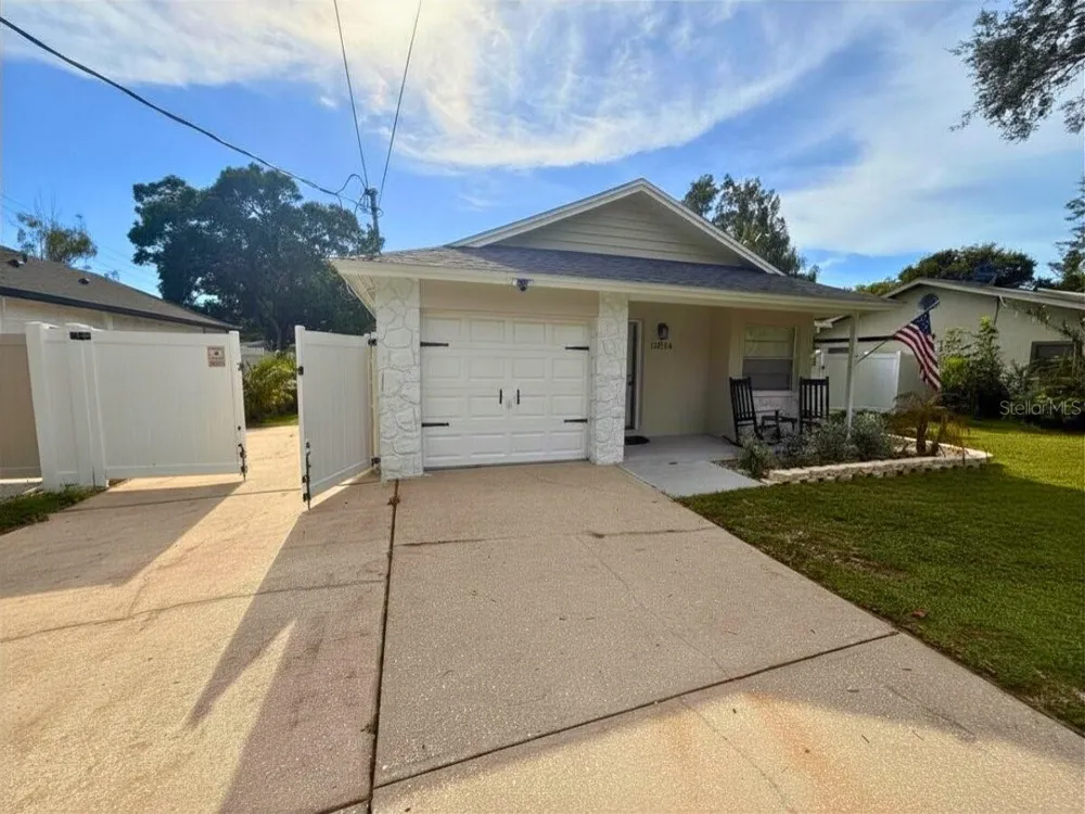 13034 CLAY AVENUE Largo, FL 33773