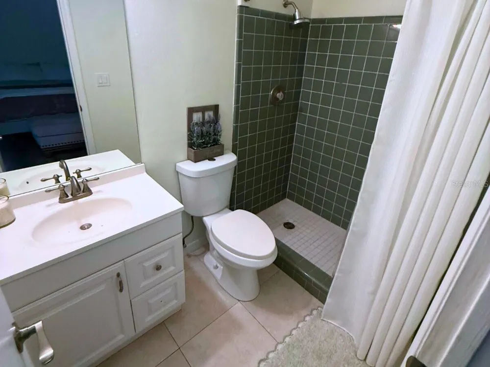 13034 CLAY AVENUE Largo, FL 33773