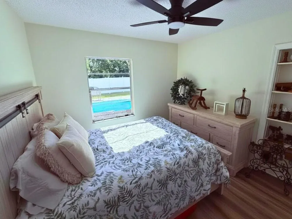 13034 CLAY AVENUE Largo, FL 33773