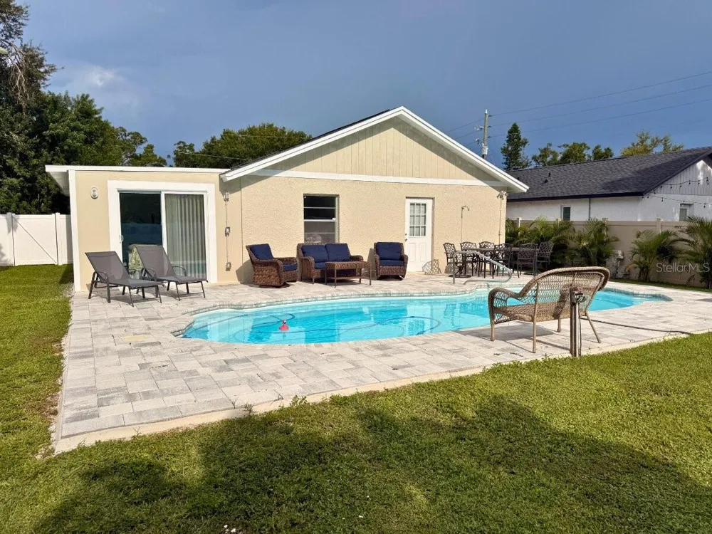 13034 CLAY AVENUE Largo, FL 33773