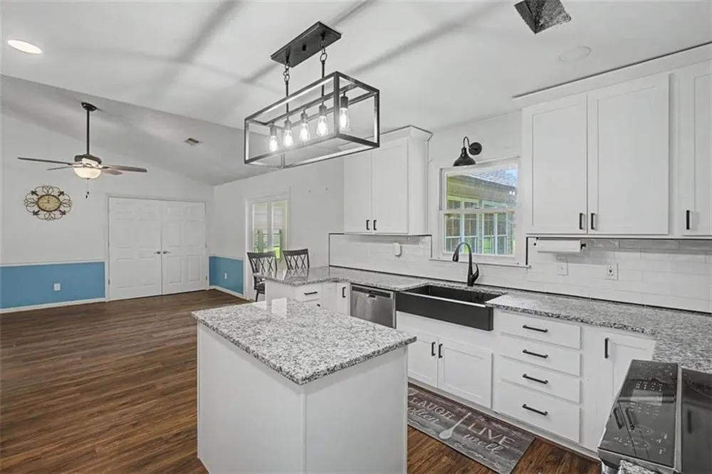 1158 Fairview Road NW Calhoun, GA 30701