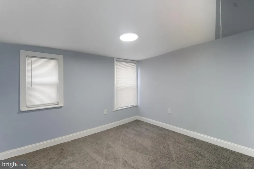 2625 BRADDOCK STREET Philadelphia, PA 19125