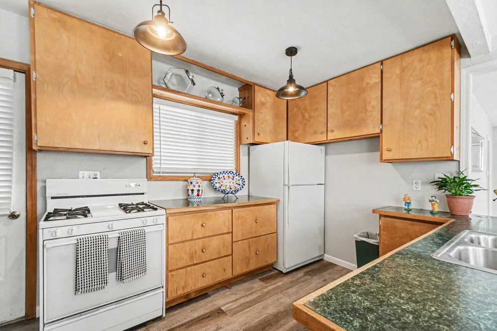 307 Park Street St. Joseph, MI 49085