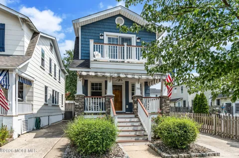 706 E STREET