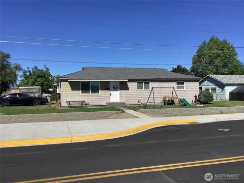 1315 SE 2nd Avenue