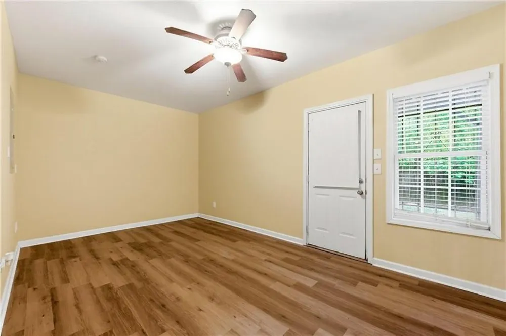 313 Venture Path Hiram, GA 30141