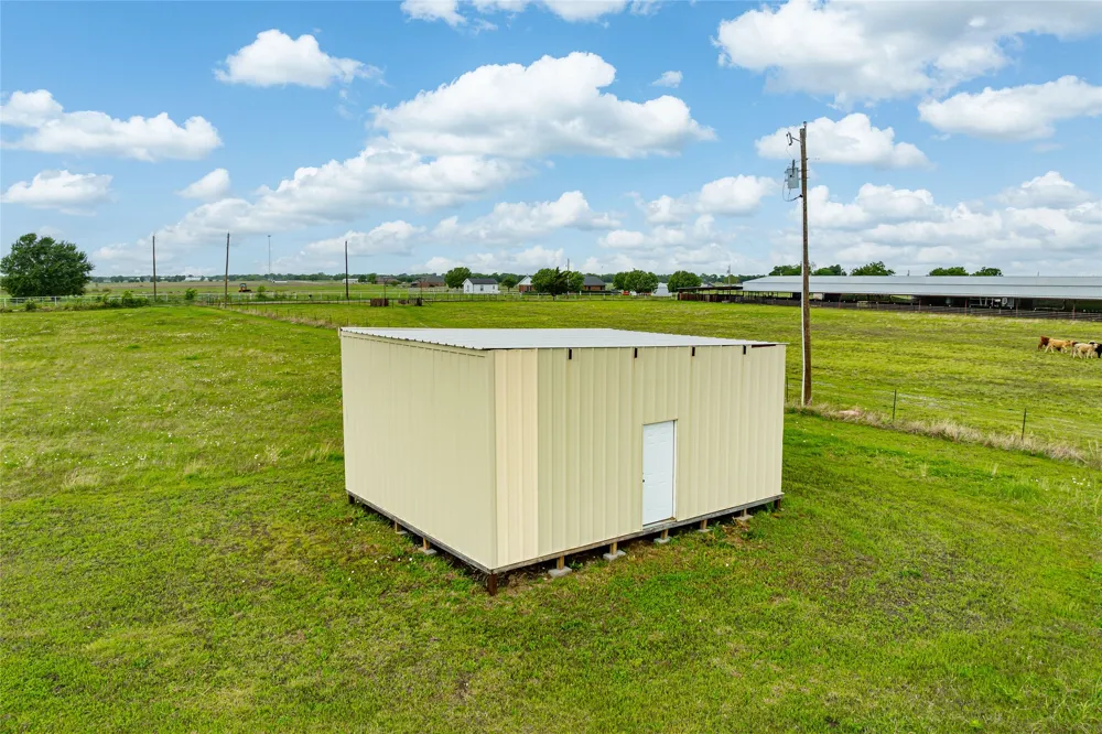 435 County Road 4875 Celeste, TX 75423