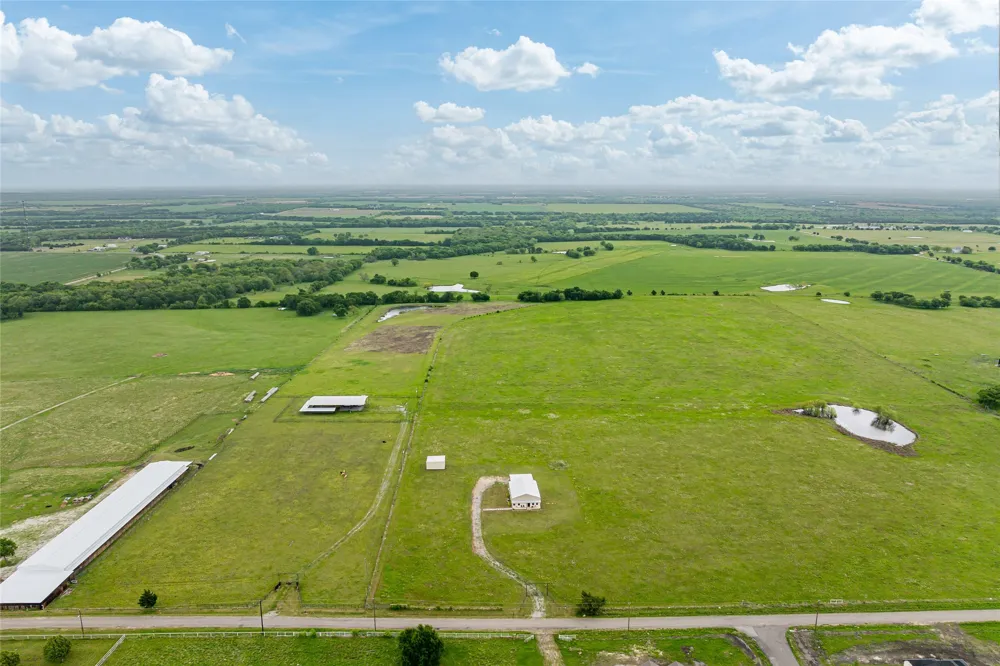435 County Road 4875 Celeste, TX 75423