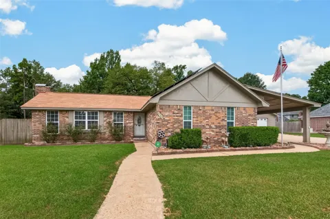 111 Texarkana Drive
