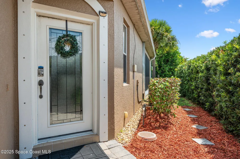 1749 Tullagee Avenue Melbourne, FL 32940