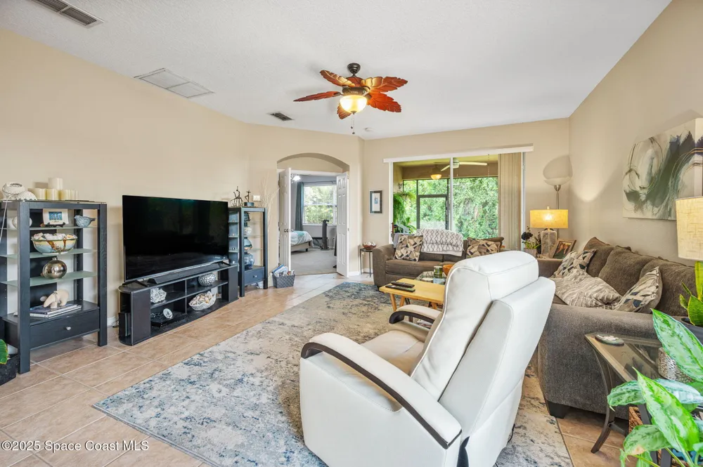 1749 Tullagee Avenue Melbourne, FL 32940