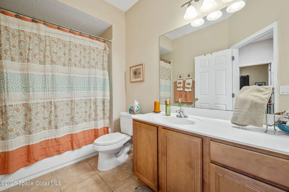 1749 Tullagee Avenue Melbourne, FL 32940