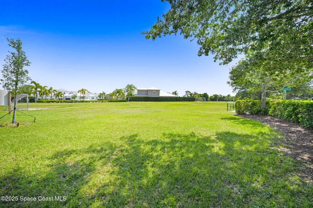 1749 Tullagee Avenue Melbourne, FL 32940