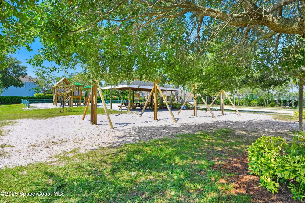 1749 Tullagee Avenue Melbourne, FL 32940