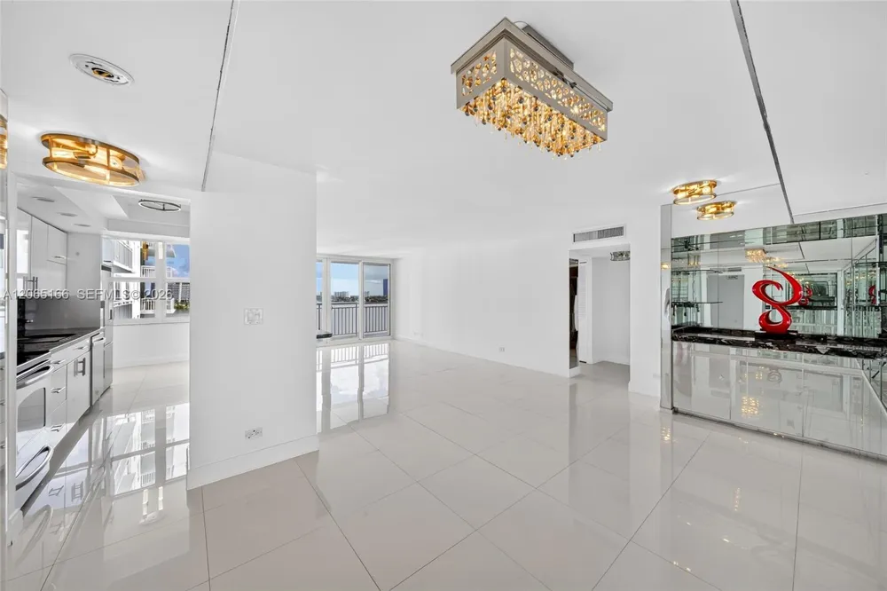 301 174th St #1216 Sunny Isles Beach, FL 33160