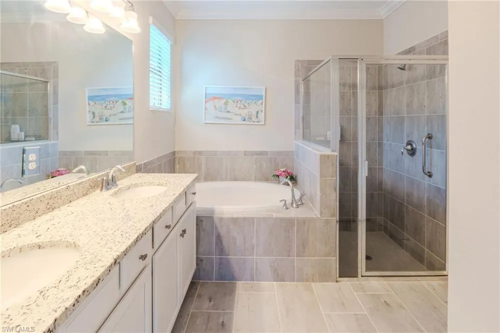 17332 Ashcomb Way Estero, FL 33928