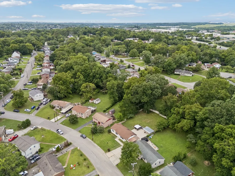 124 Denise Dr Antioch, TN 37013
