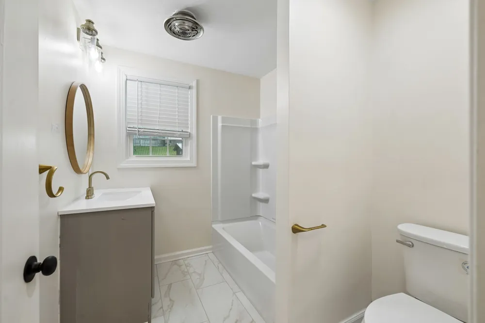 124 Denise Dr Antioch, TN 37013