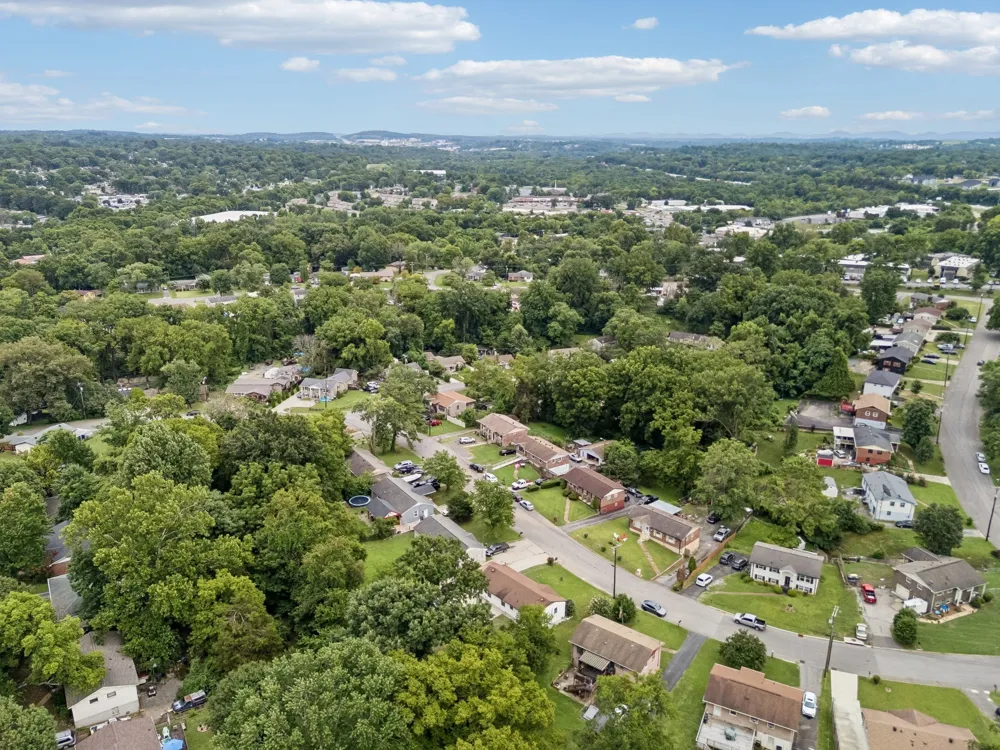 124 Denise Dr Antioch, TN 37013