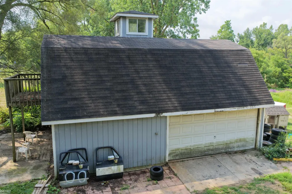 3049 Egleston Avenue Genesee Charter Township, MI 48506