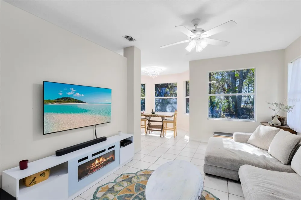 703 SAMUEL CHASE LANE West Melbourne, FL 32904