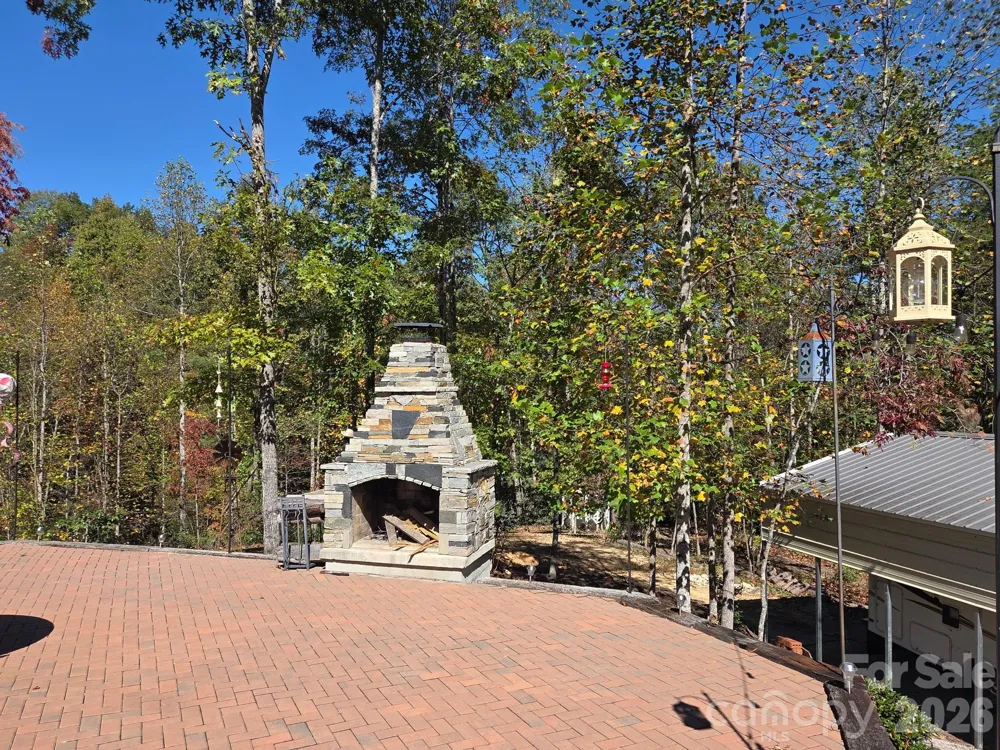 295 Idlewood Drive Marion, NC 28752