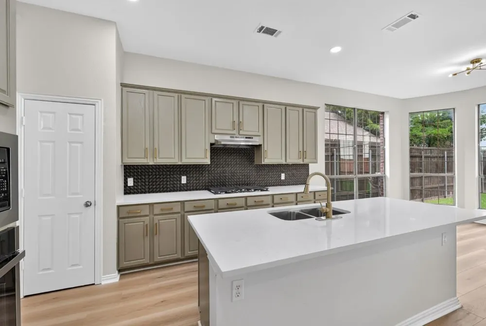 2717 Whispering Trail Little Elm, TX 75068