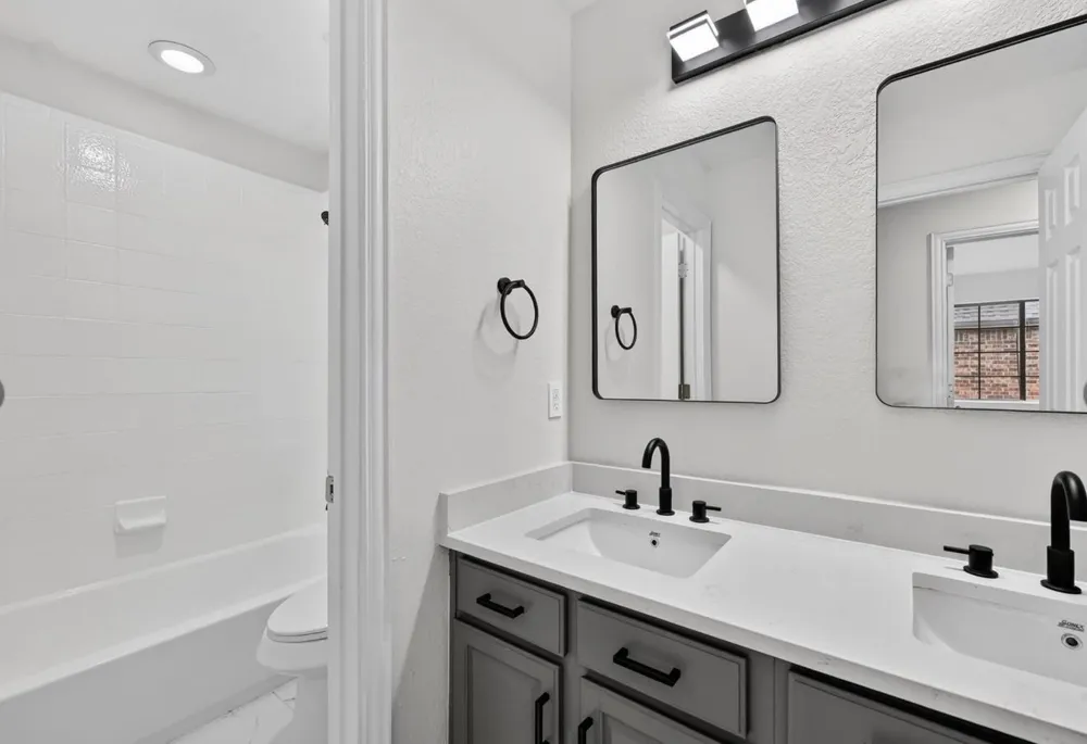 2717 Whispering Trail Little Elm, TX 75068