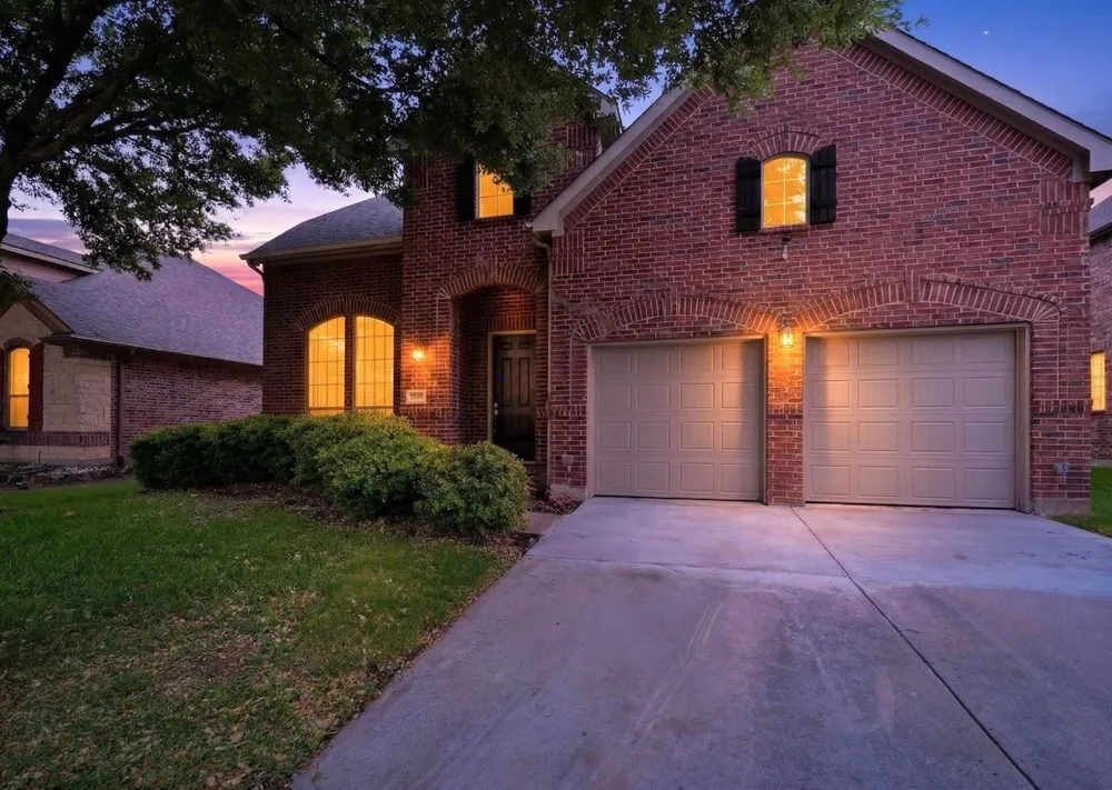 2717 Whispering Trail Little Elm, TX 75068