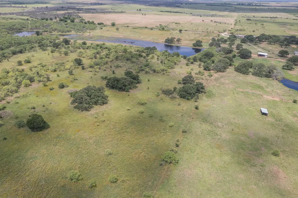 495 Lyles Road Henrietta, TX 76365