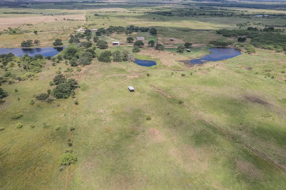 495 Lyles Road Henrietta, TX 76365