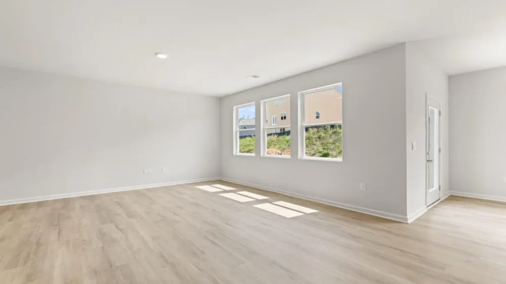 8170 Coldstream Drive Fairburn, GA 30213